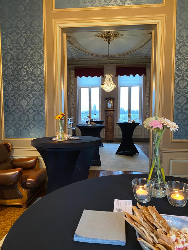 Flessen sur lattes detail